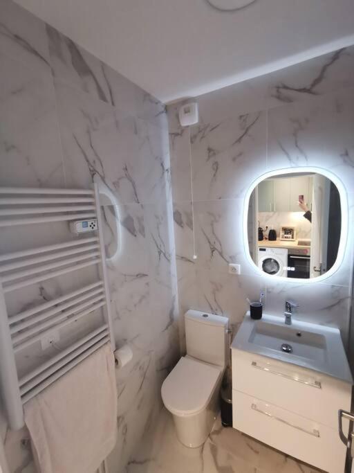Cosy Apartment At Merignac-Centre Dış mekan fotoğraf